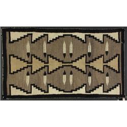 NAVAJO WOOL WEAVING FEATHERS LAZY LINES 1950S