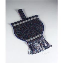 BASKET SHAPE BEADED FLAT HANDBAG