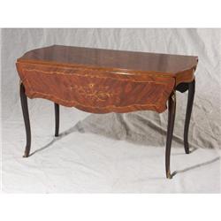 LOUIS XV STYLE MAHOGANY COFFEE TABLE