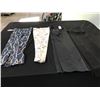 Image 2 : 4 PAIRS OF LADIES DESIGNER PANTS BY ZERREZ, LAUREL AND BANDELERA SIZE 6