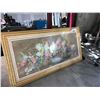 Image 1 : LARGE GOLD FRAMED PRINT OF A FLOWER ARRANGEMENT