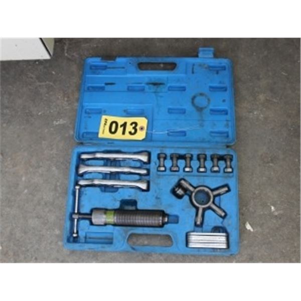 6 WAY HYDRAULIC GEAR PULLER