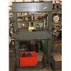 Image 1 : AIR OVER HYDRAULIC PRESS
