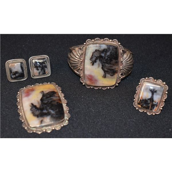 NAVAJO INDIAN JEWELLERY SET