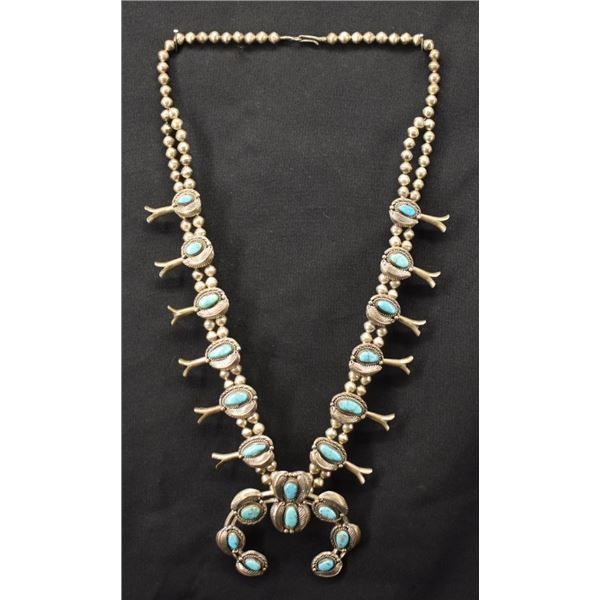 NAVAJO INDIAN NECKLACE