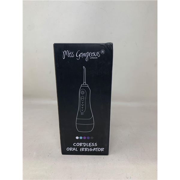 Miss GeorgousÂ Cordless Oral Irrigator water flosser
