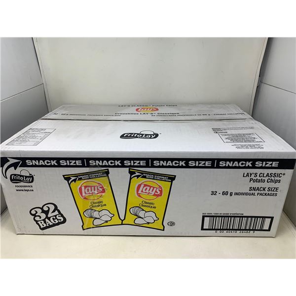Case of Lays classic chips 32 x 60g
