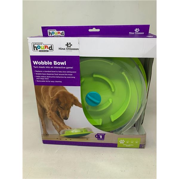 NEW Hound wobble bowlÂ