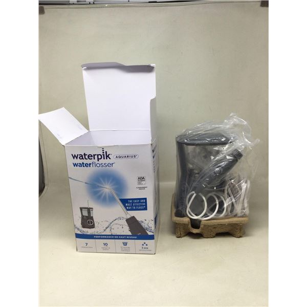Waterpik water flosser kit