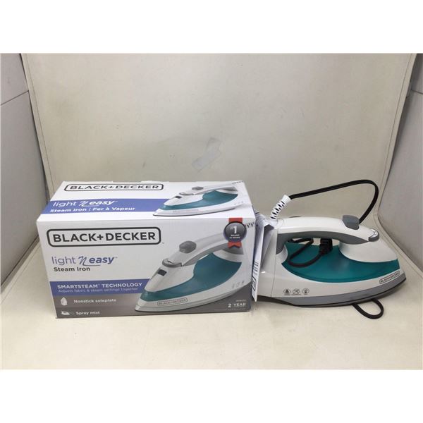 Black and Decker SmartsteamÂ IronÂ