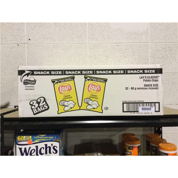 Case of Lays Classic Potato Chips (32 x 60g)