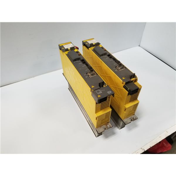 (2) FANUC A06B-6114-H105 SERVO AMPLIFIER (CRACKED HOUSING) *SEE PICS FOR DETAILS*
