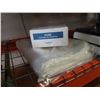 Image 1 : 200 RESEALABLE 20 X 24 INCH BAGS AND BOX OF ULINE PACKING LIST ENVELOPES