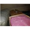 Image 2 : LOT OF BUBBLE WRAP BAGS AND PACKING MATERIAL