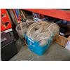 Image 1 : Tote of large netting
