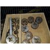 Image 2 : Tray of large dies