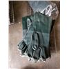 Image 2 : Tray of new PVC gloves
