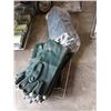 Image 4 : Tray of new PVC gloves