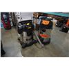 Image 2 : 2 shop vacs and air compressor - as is