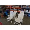 Image 1 : 4 white folding patio/lawn chairs