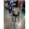 Image 2 : HARLEY DAVIDSON SWIVEL SHOP STOOL