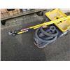 Image 2 : Ridgid shop vac Stanley tool box and two quick support rods