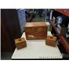 Image 1 : WOOD BREAD BOX WITH COFFEE AND TEA BOX