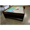 Image 3 : Kids activity table