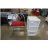 Image 2 : 3 DRAWER PLASTIC ORGANIZER AND BRASS BENCH