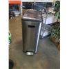 Image 2 : Stainless waste bin with soft close lid