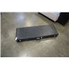 Image 1 : YAMAHA LEATHER GUITAR HARD CASE