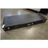 Image 2 : YAMAHA LEATHER GUITAR HARD CASE