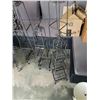 Image 2 : 4 decorative metal Tower decorations