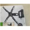 Image 3 : NEW OVERSTOCK 13-32 INCH FULL MOTION TV WALL MOUNT - 33 LB CAPACITY