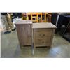 Image 1 : 2 PINE NIGHTSTANDS