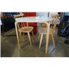 Image 2 : ROUND DINING TABLE WITH BENTWOOD LEGS AND 2 CHAIRS