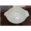 Image 8 : LOT OF PYREX BOWLS, FIRE KING BOWL, ENAMELED DISH AND