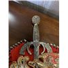 Image 3 : DECORATIVE COAT OF ARMS