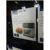 Image 1 : AS NEW INSIGNIA 10QT STAINLESS STEEL DIGITAL AIR FRYER OVEN