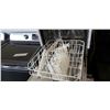 Image 13 : KENMORE APARTMENT SIZE BUILD IN DISHWASHER
