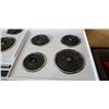 Image 3 : WHITE STOVE