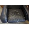 Image 2 : BLACK LEATHER RECLINER
