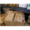 Image 2 : 2 boxes of new woven trays and acrylic display stands