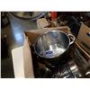 Image 2 : BOX OF POTS, STEAMER