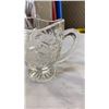 Image 24 : 2 TRAYS OF CRYSTAL GLASSES, BASKET, LIDDED DISH