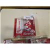 Image 2 : 3 REDWINGS MCFARLANE HOCKEY FIGURES - PAVEL DATSYUK HOME AND AWAY AND ROBERT LANG