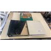 Image 1 : 3 binders of Hockey, Baseball and football cards