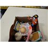 Image 2 : TRAY FO VINTAGE TOYS AND COLLECTABLES - WIND UP COCA COLA BOTTLE