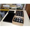 Image 1 : TRAY OF JEWELRY DISPLAYS AND RING BOXES