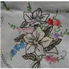 Image 1 : HAND EMBROIDERY FLORAL RUNNER #1689438